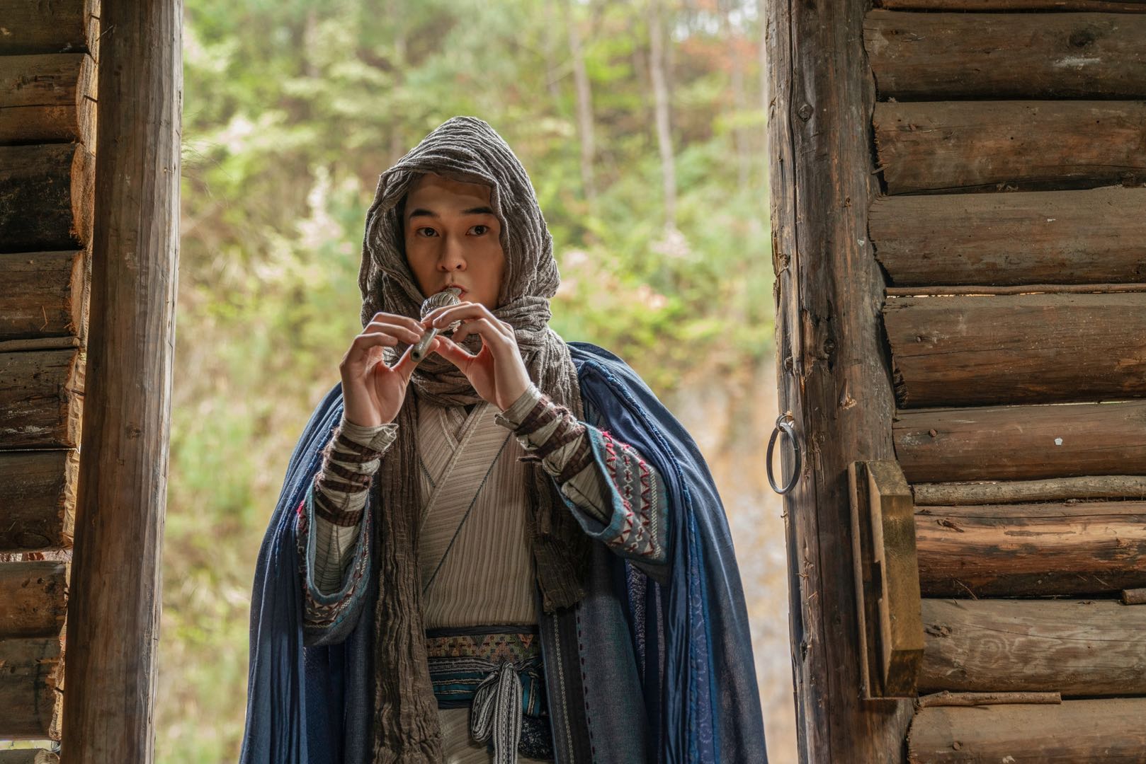 《有翡》收官 冷纪元发文谈应何从感恩观众首肯|有