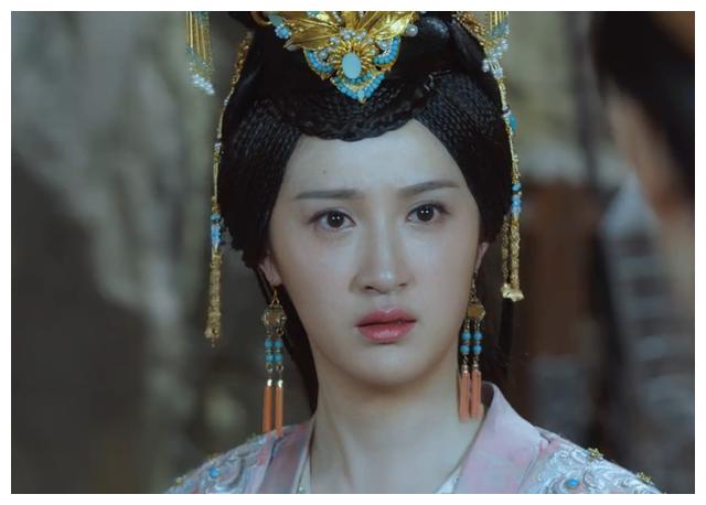 《长相守》姚碧莹误会花木槿给她下毒,其实真正下毒的人是宋明磊