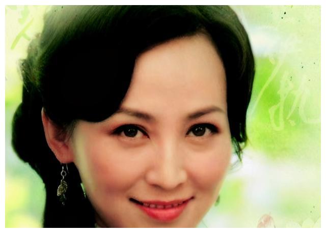 70后女艺人岳丽娜,26岁裸婚嫁郭靖宇,婚后21年夫妻恩爱