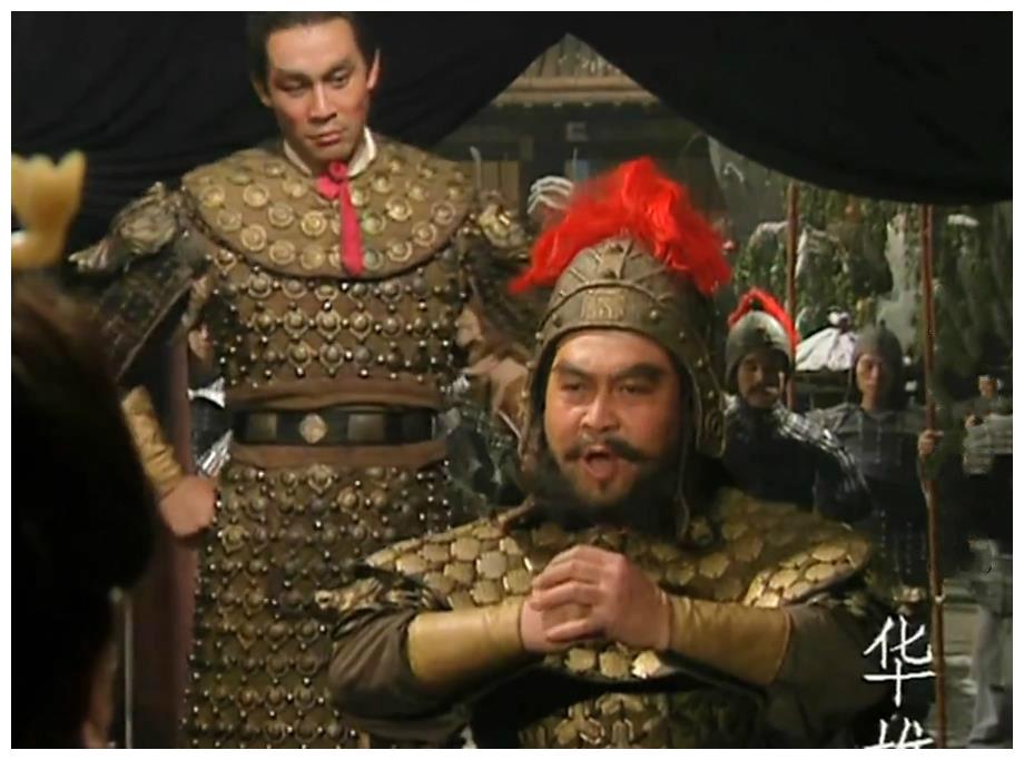 但是我们细看《三国演义》就会发现,虽然汜水关前孙坚确实战败了,但是
