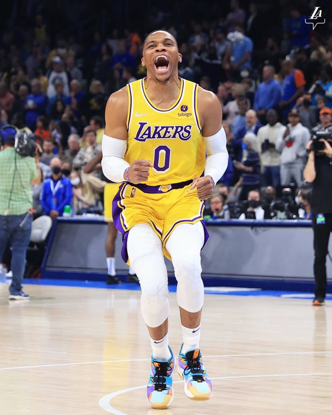 威少坦承10次失误是他个人问题,沃格尔对此表示要回去看录像研究