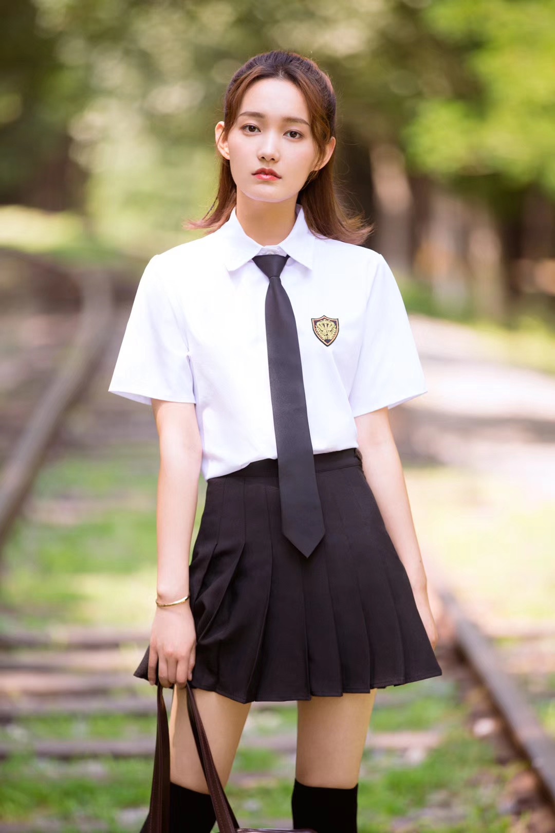 洪佳宁《完美关系》圈粉不断 路易斯备受观众喜欢