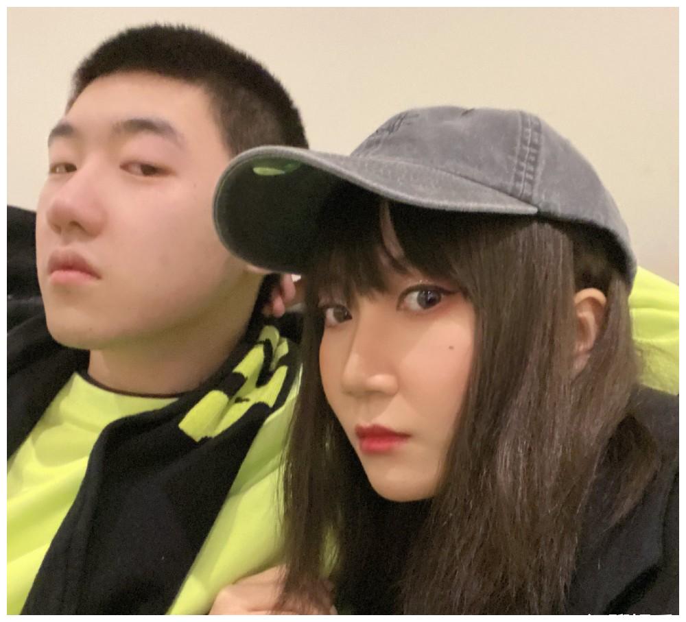 张娜拉自曝3年300多次(乃万被capper睡了)-第2张图片-潮百科 张娜拉自曝3年300多次(乃万被capper睡了)-第2张图片-潮百科