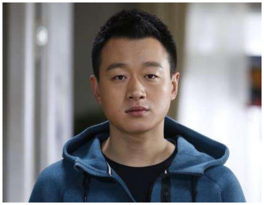 佟大为女儿的腿美上热搜佟大为一定是我的基因太强大