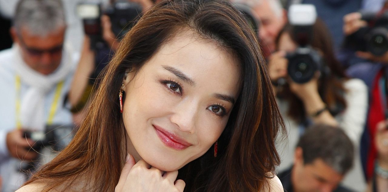 舒淇,可以说是她的颜值真的很特别了,也是大嘴巴美女,实力演员