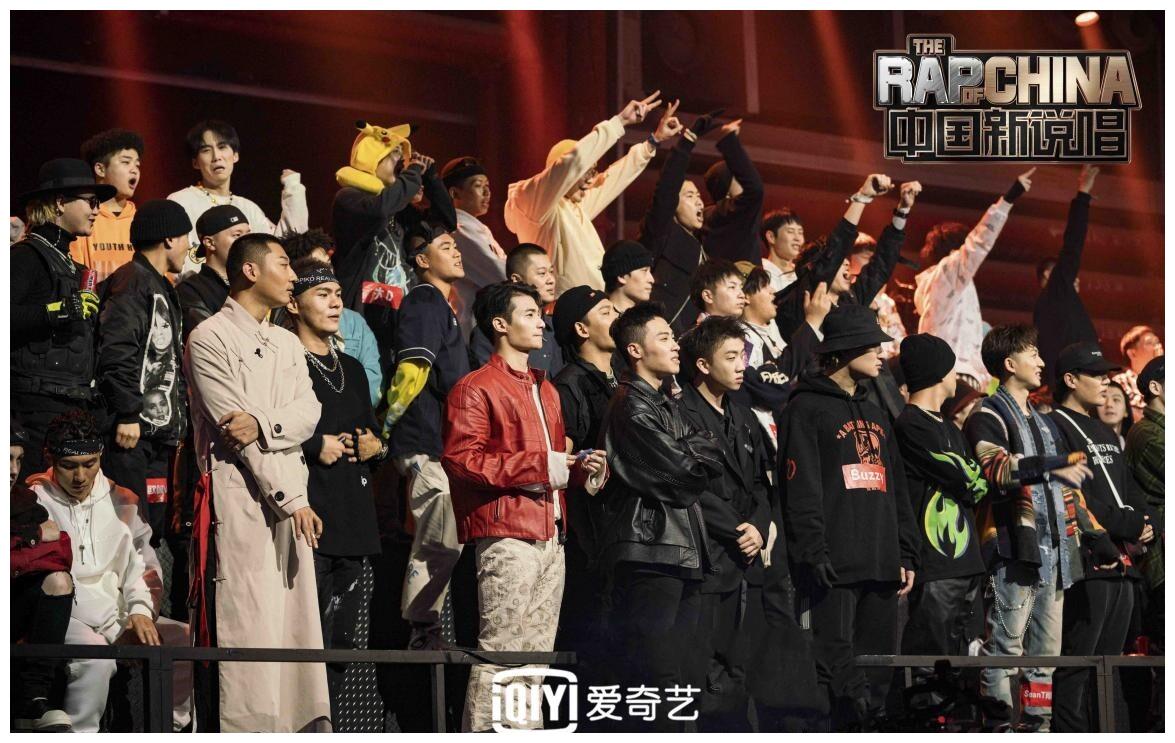 《中国新说唱2020》历届三强上演最强cypher 吴亦凡跳掉耳返