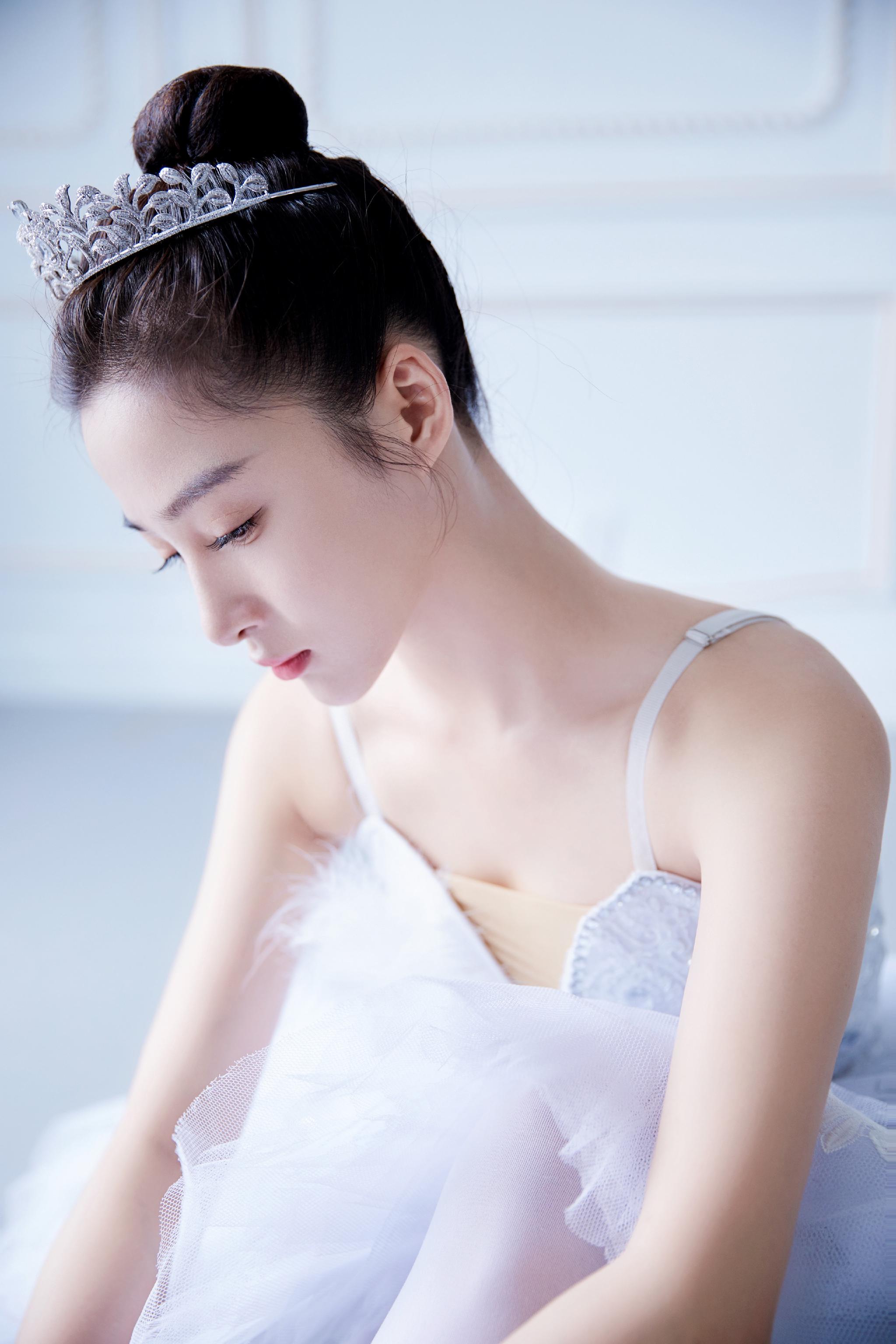 孙嘉璐在刚刚出道拍戏的时候,就引起很多人的关注了,毕竟她的颜值真 