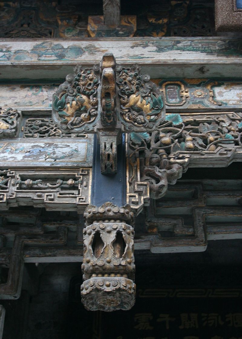 山西乔家大院,随处可见的精致木雕