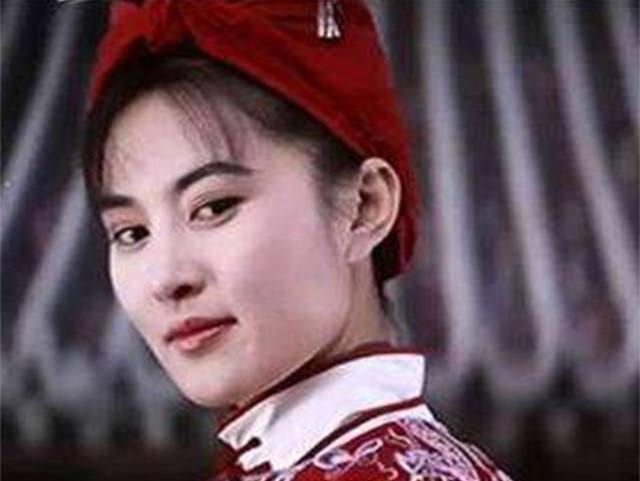 一百多年前的女英雄:红灯照大师姐黄莲圣母,结局悲惨!