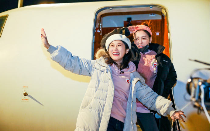 随刻北京万米高空看日出,云想科技携手爱奇艺登上热搜__财经头条