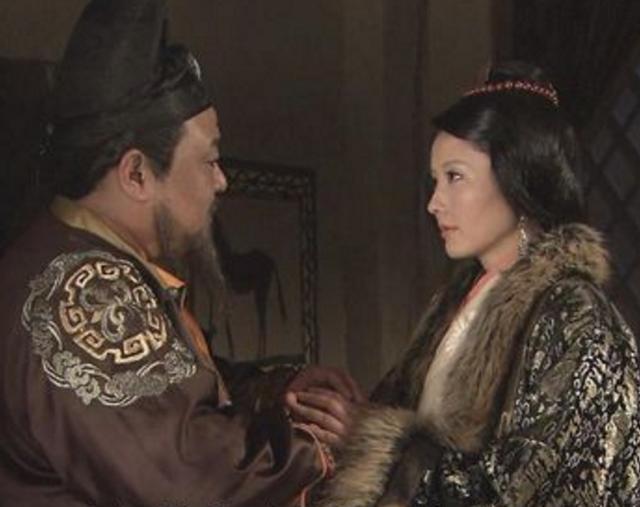 刘蕾饰演的钟五娘是狄仁杰的"红颜知己",她聪明机智,曾在剧中多次帮助