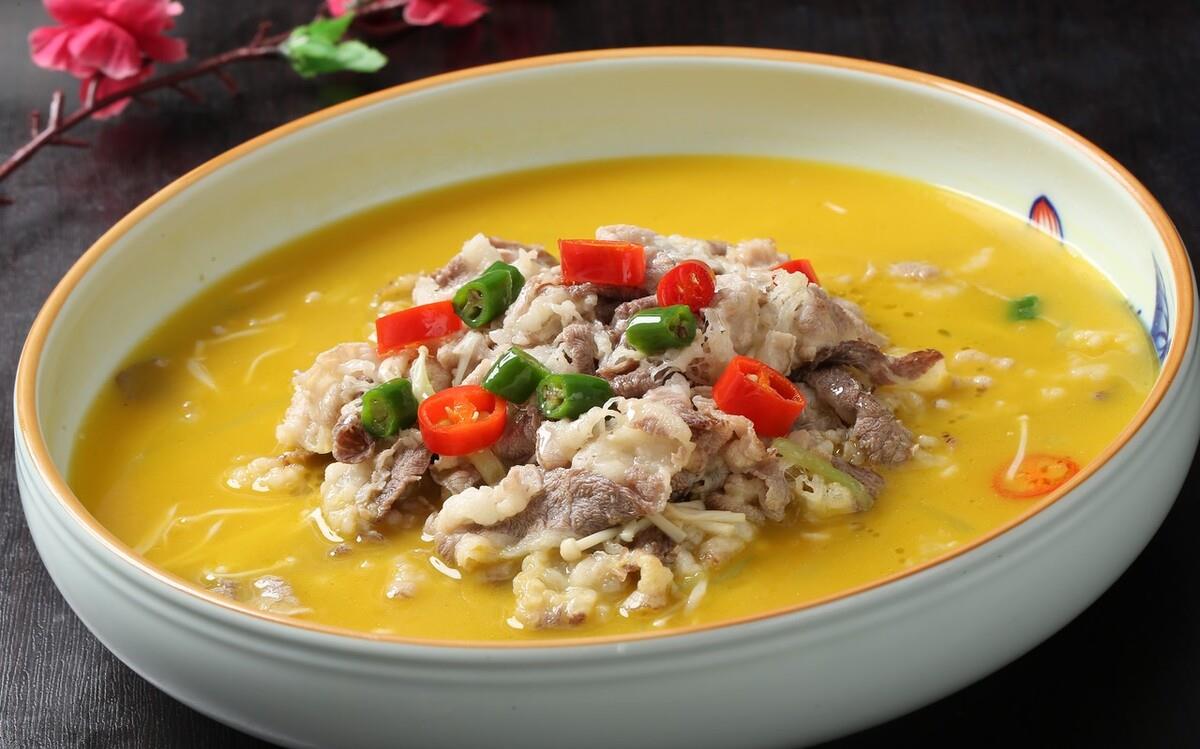 酸汤肥牛怎么做( 自己在家做酸汤肥牛怎么做 )