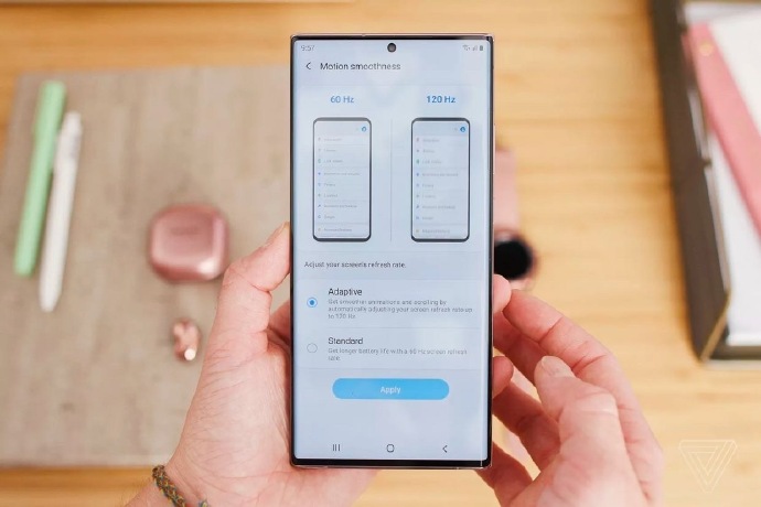三星Galaxy Note 20系列发布，“塑料”后盖刀法精准__财经头条