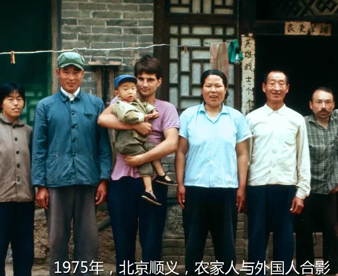 50年前,记忆中珍藏的老照片,岁月静好,只怪时间太快