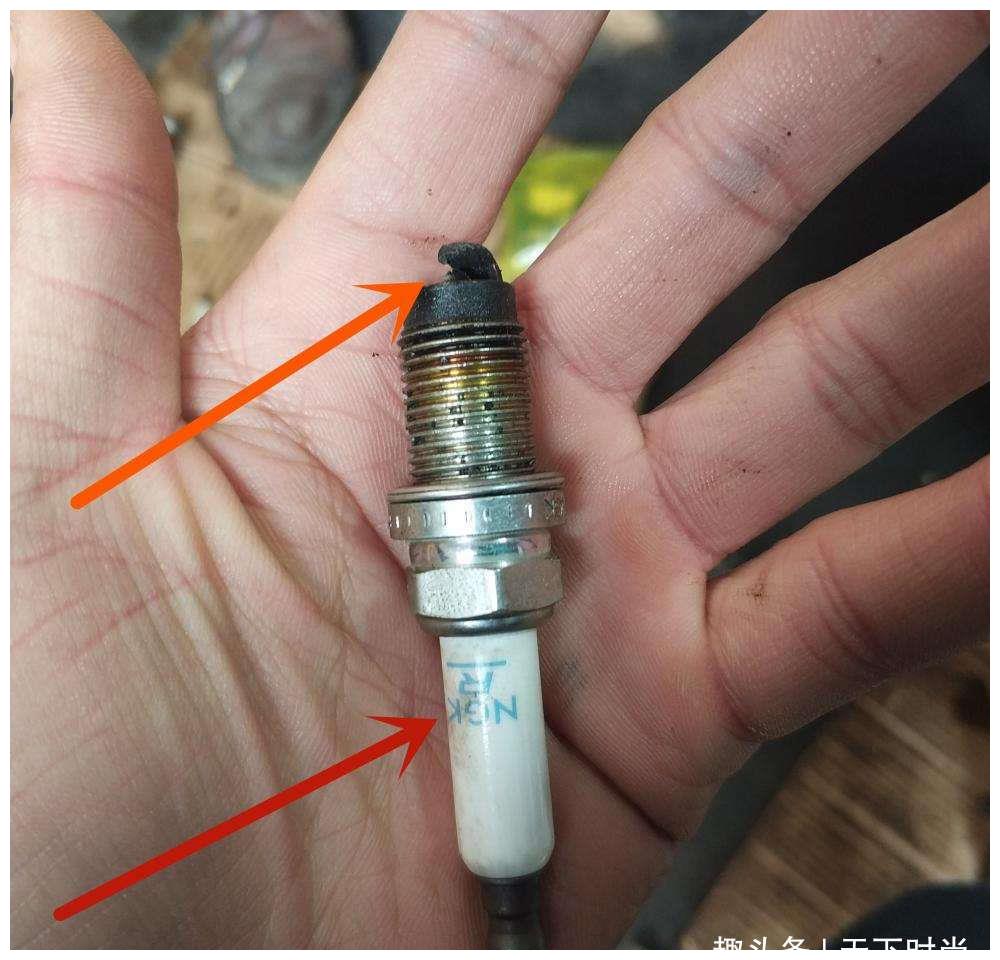 汽车起步时易熄火,动力远不如以前?修车工:这两个地方你检查没