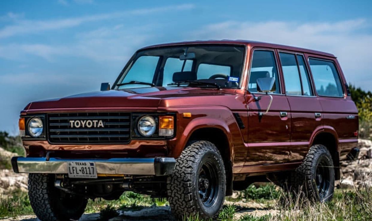 丰田经典越野车兰德酷路泽lc60图赏