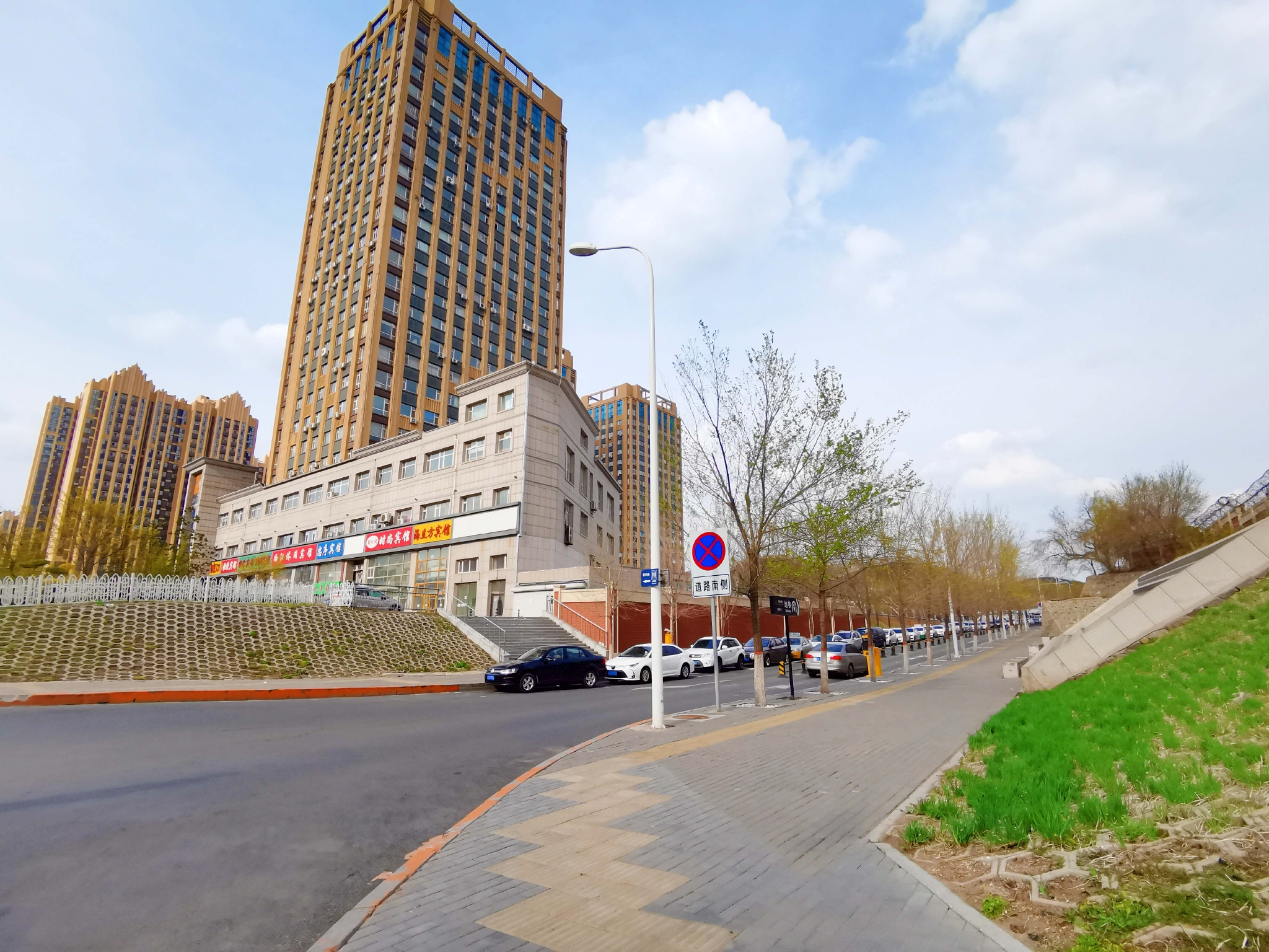 去年五一时长春街景,原创拍摄__财经头条