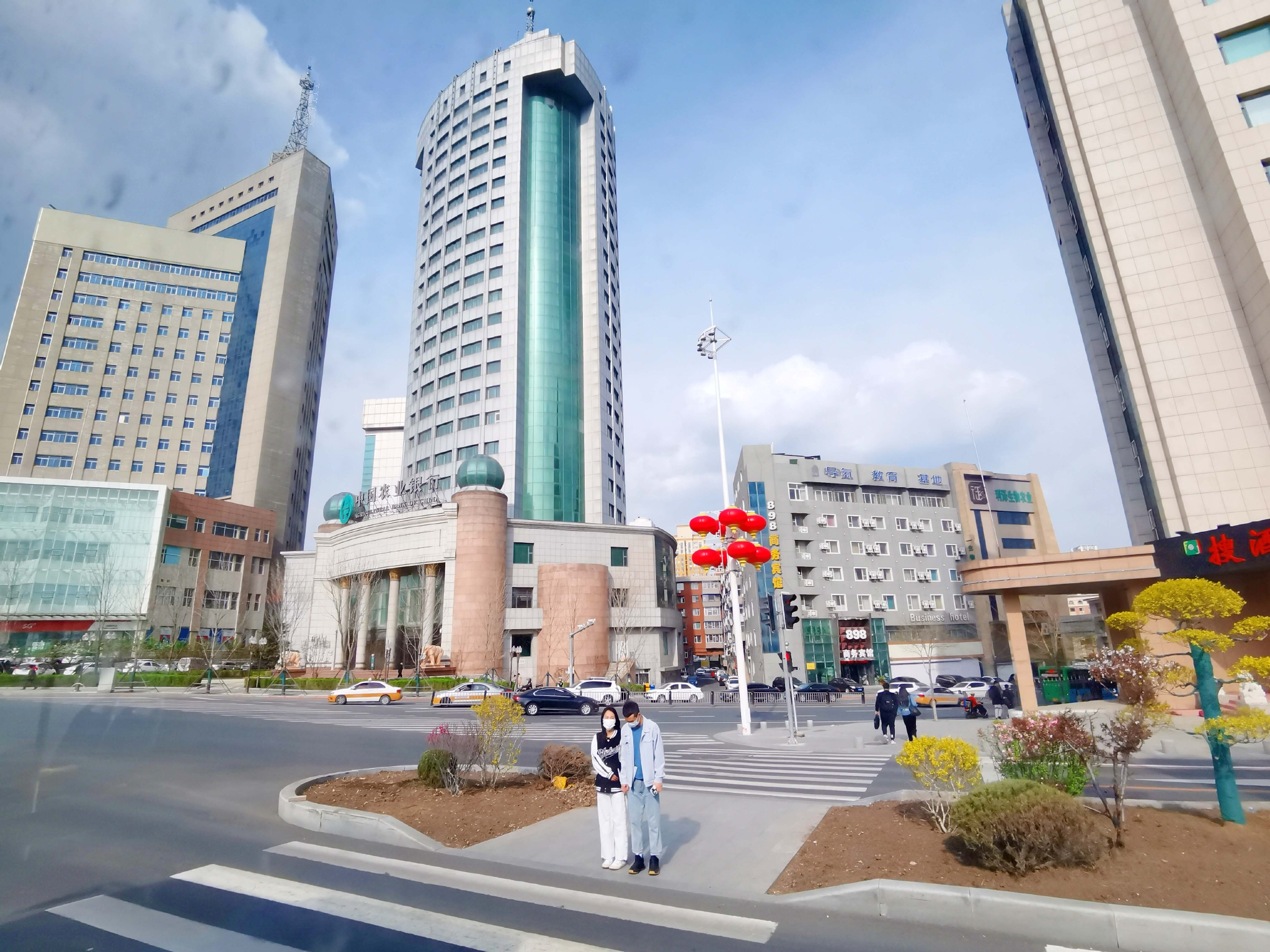 去年五一时长春街景,原创拍摄__财经头条