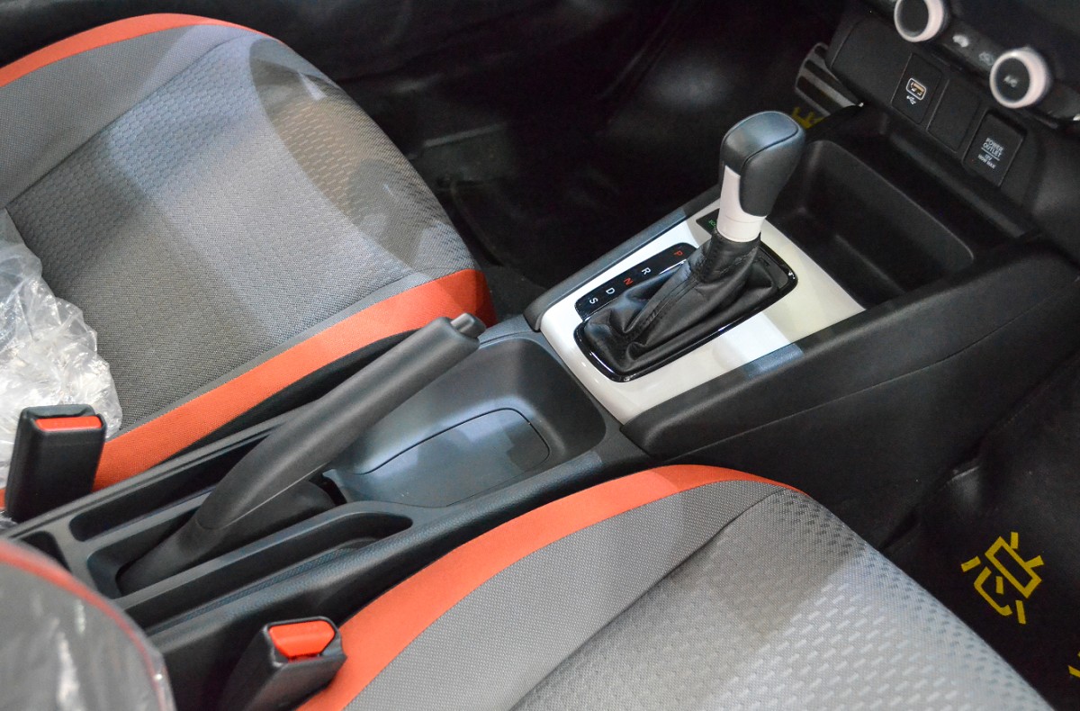 007探店：全新感官体验！第四代飞度（FIT）到店实拍