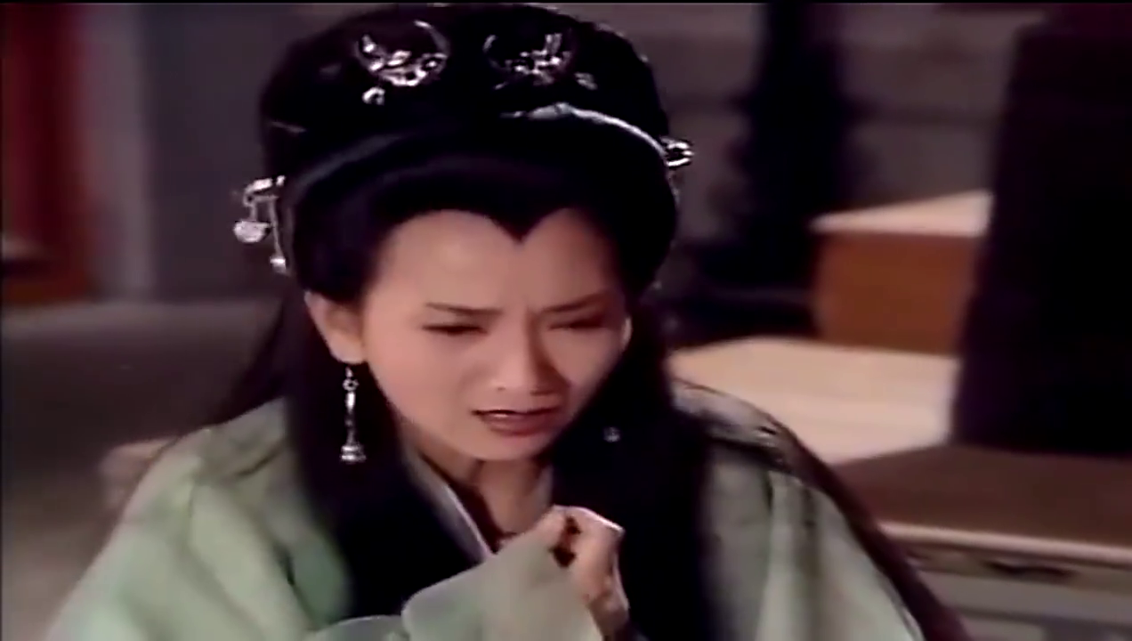 白素贞被法海囚禁雷峰塔,从今以后只能与佛祖相伴!