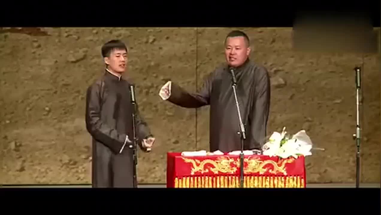 生气找小保安的茬,爆笑全场 为您推荐: 阎鹤祥