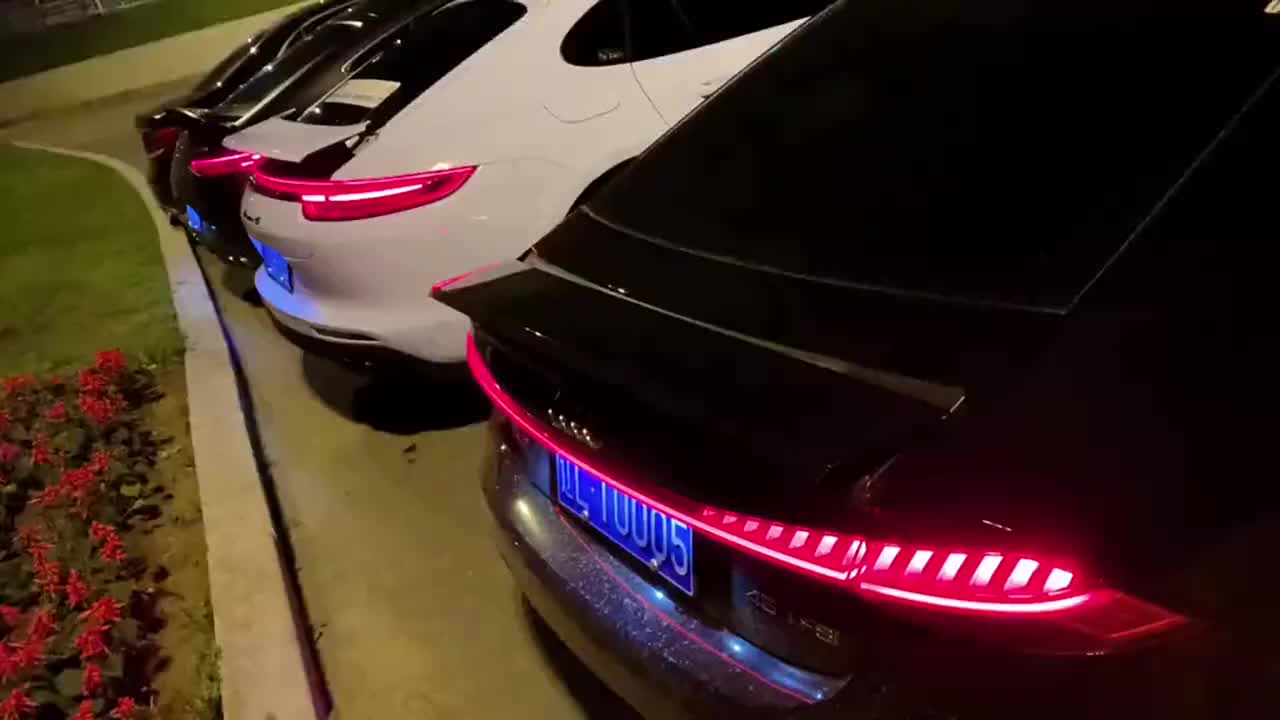 帕拉梅拉和rs7如果可以选择的话,该选择哪一辆.