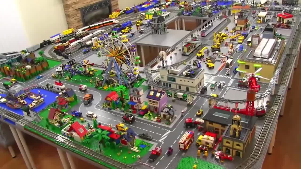 男子沉迷于乐高,亲手打造出一座迷你城市,网友:高手果然在民间