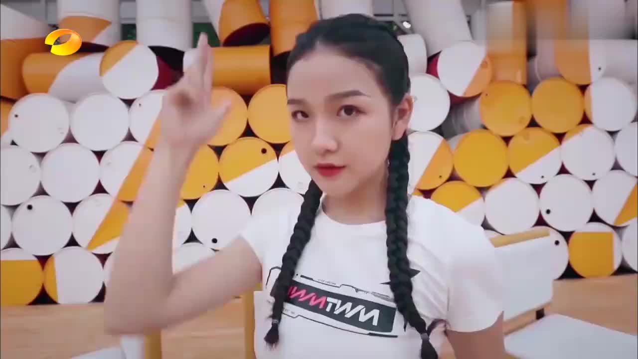 摇啊笑啊桥:小绵羊队面对猛虎队老哥,全员卖力狂扭,直接秒杀!