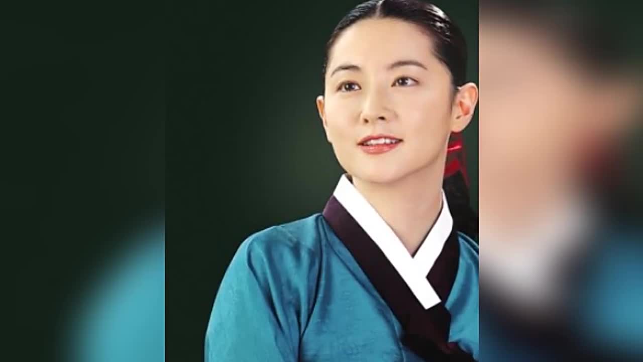 "大长今"李英爱罕见现身,48岁高贵又优雅,8岁龙凤胎活泼可爱