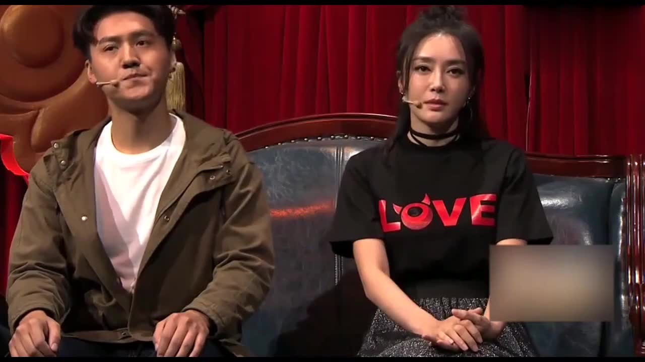 许君聪问秦岚的这三个问题太扎心了,把全场笑的不成样了