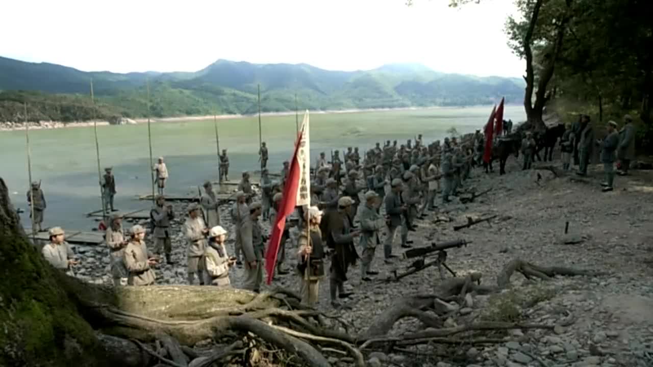 长征大会师:兵分两路,强渡乌江,红军不惧艰难更不怕苦