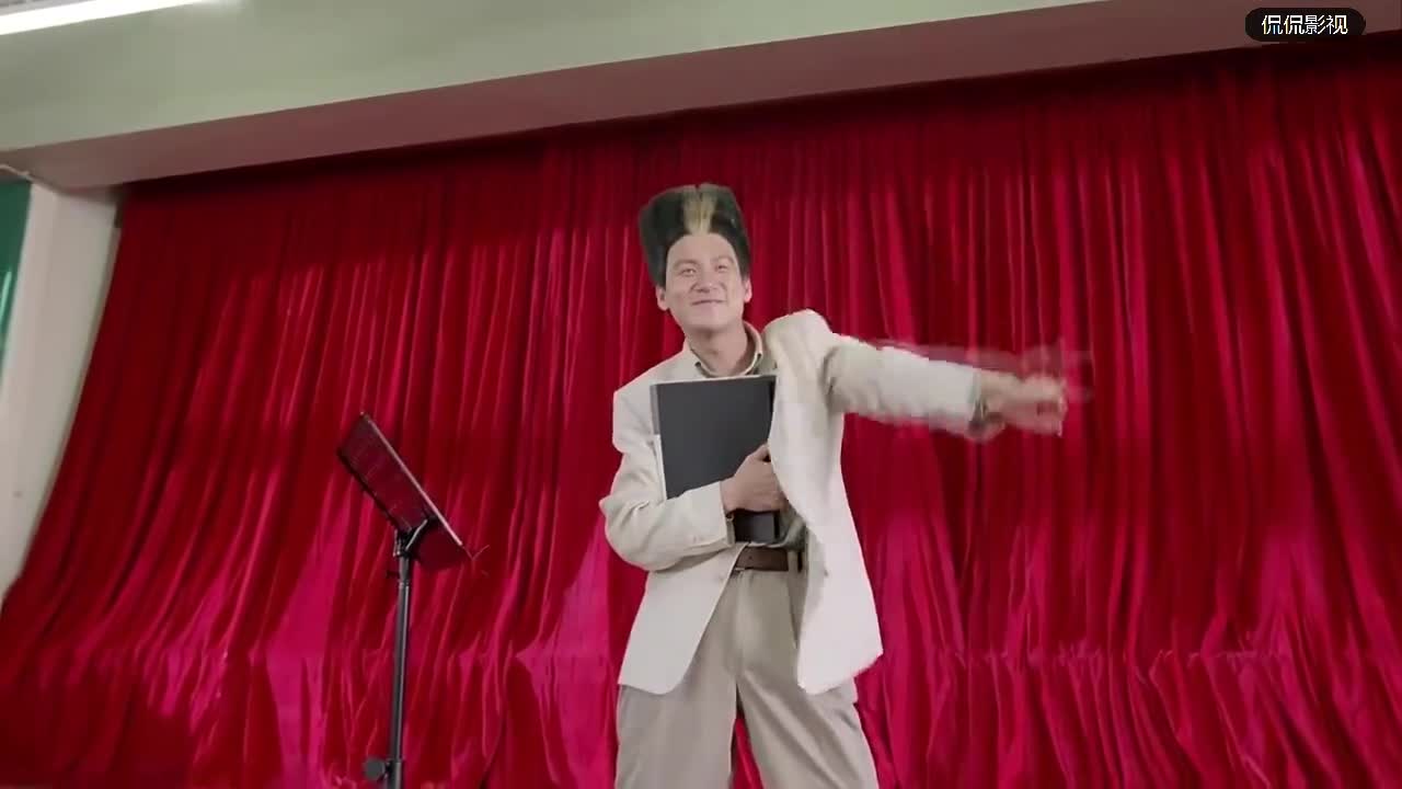 超级学校霸王:歌神张学友还是牛,唱个歌就把到妹