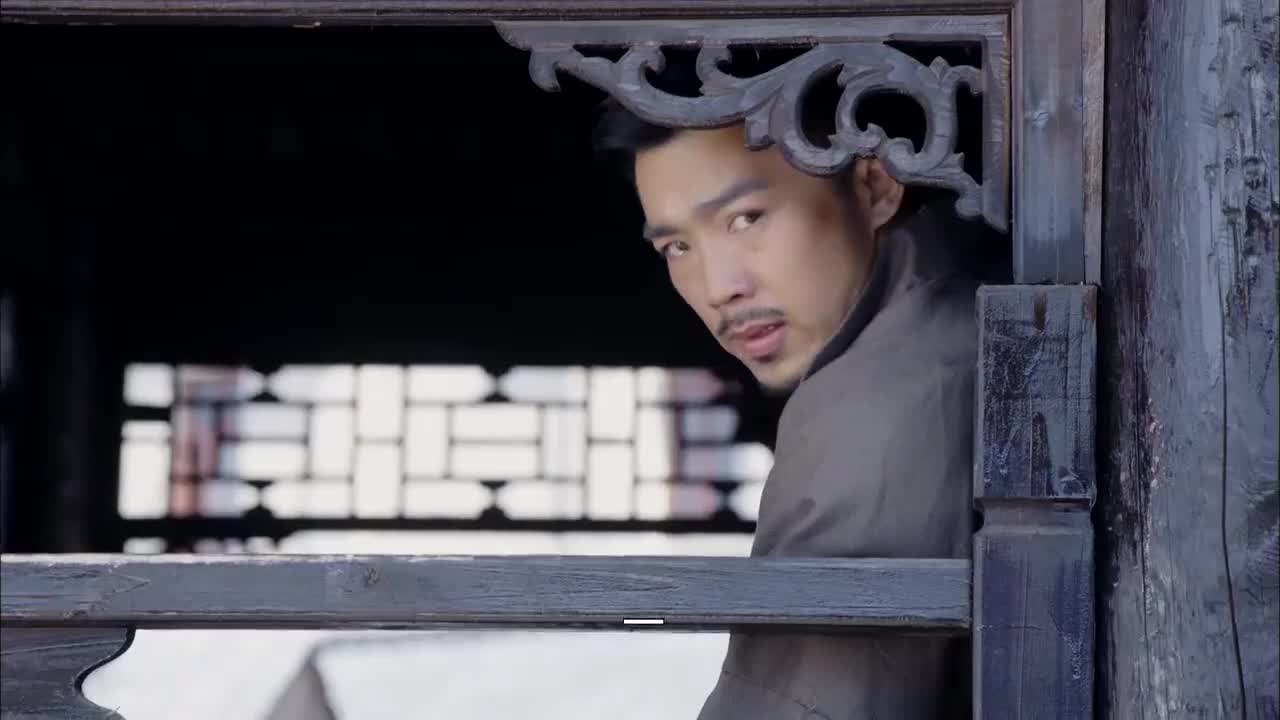 荡寇:杨二虎声东击西救人,师傅这招小李飞刀,太帅了