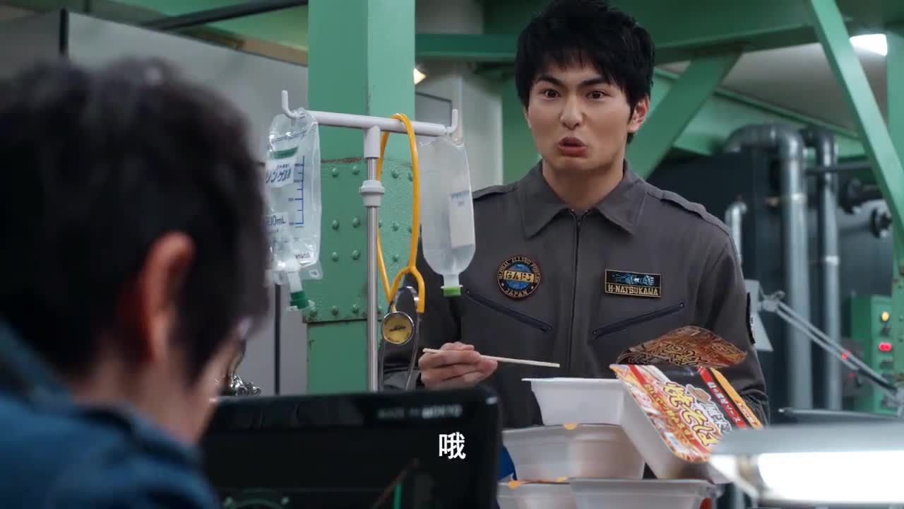 泽塔奥特曼:伽古拉超宠小陆,让他放开肚子随便吃!