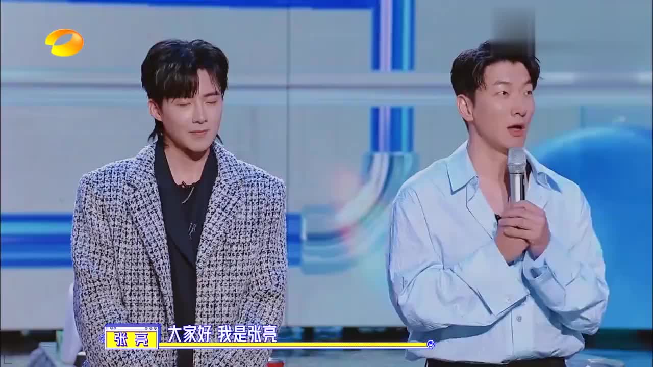 刘宇宁"铁憨憨"无疑了,张亮在前喊口号,他连一句都跟不上!