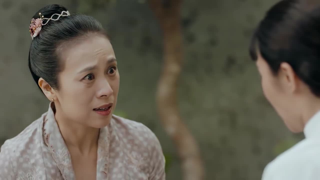 小娘惹:二太太扮演者演技足够好,连眼神当中都是满满的戏份!