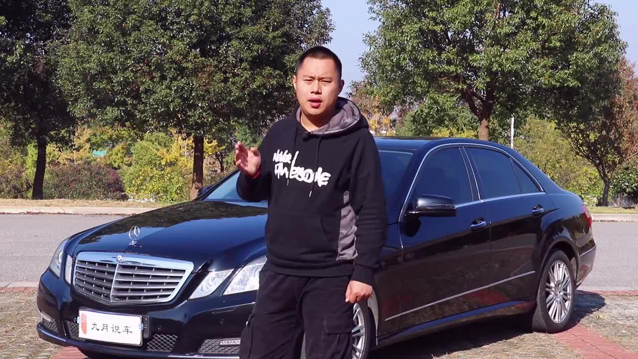 视频：德国原装进口奔驰E300, V6发动机+怀挡7AT变速箱，这才是奔驰！