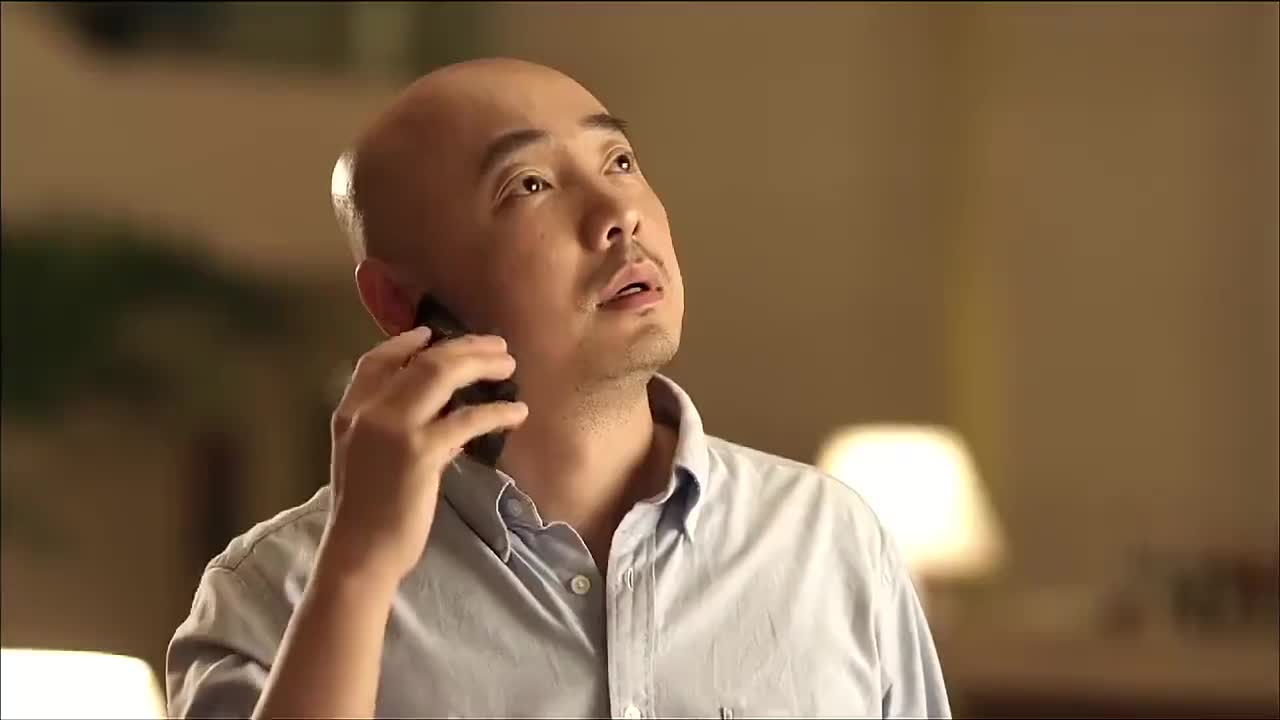 大男当婚:大叔好心帮忙,被女孩请吃饭