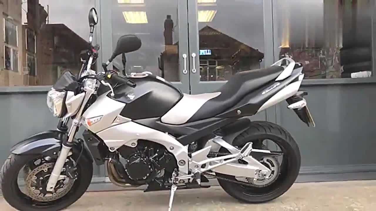 铃木gw250的大哥铃木gsr600