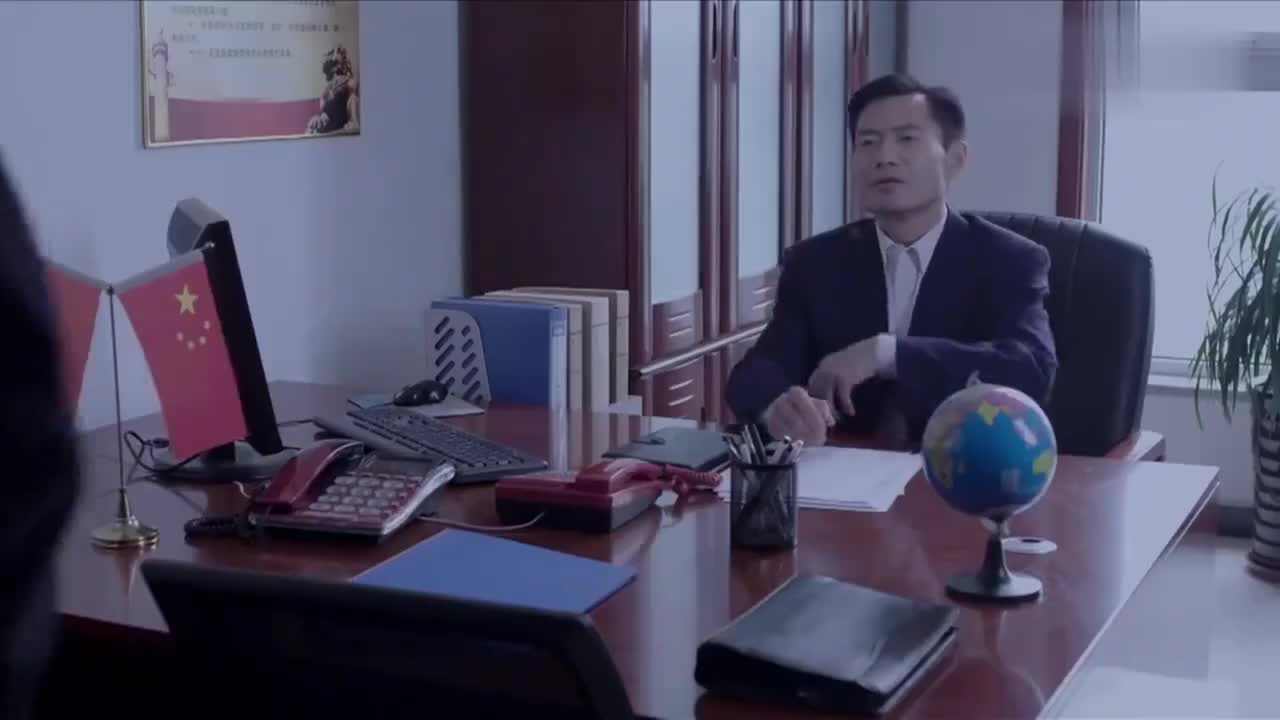 王天生为了自己下属威胁起了上司还真是个王大炮