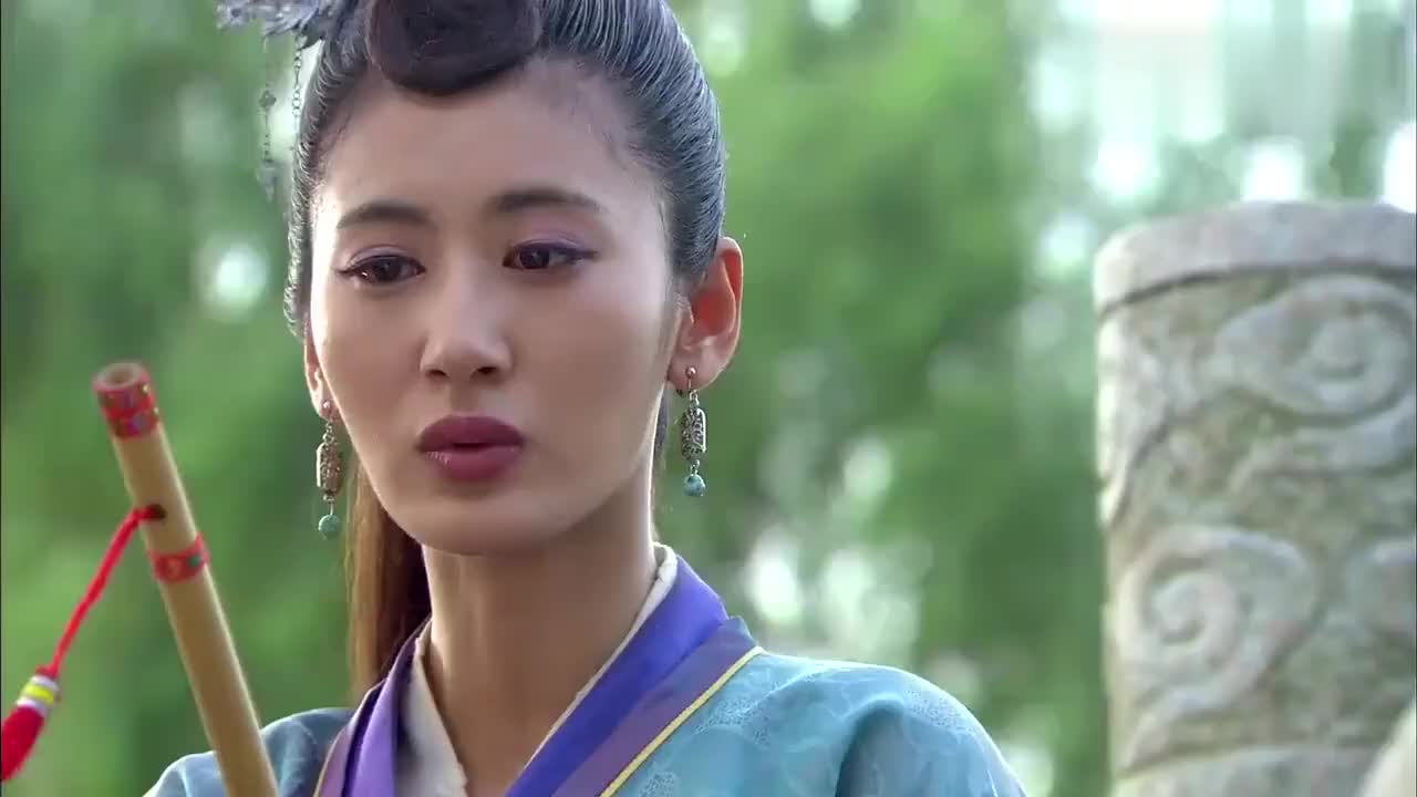 新白发魔女传:萼华一时糊涂,觉得对不起一航,将竹笛扔掉