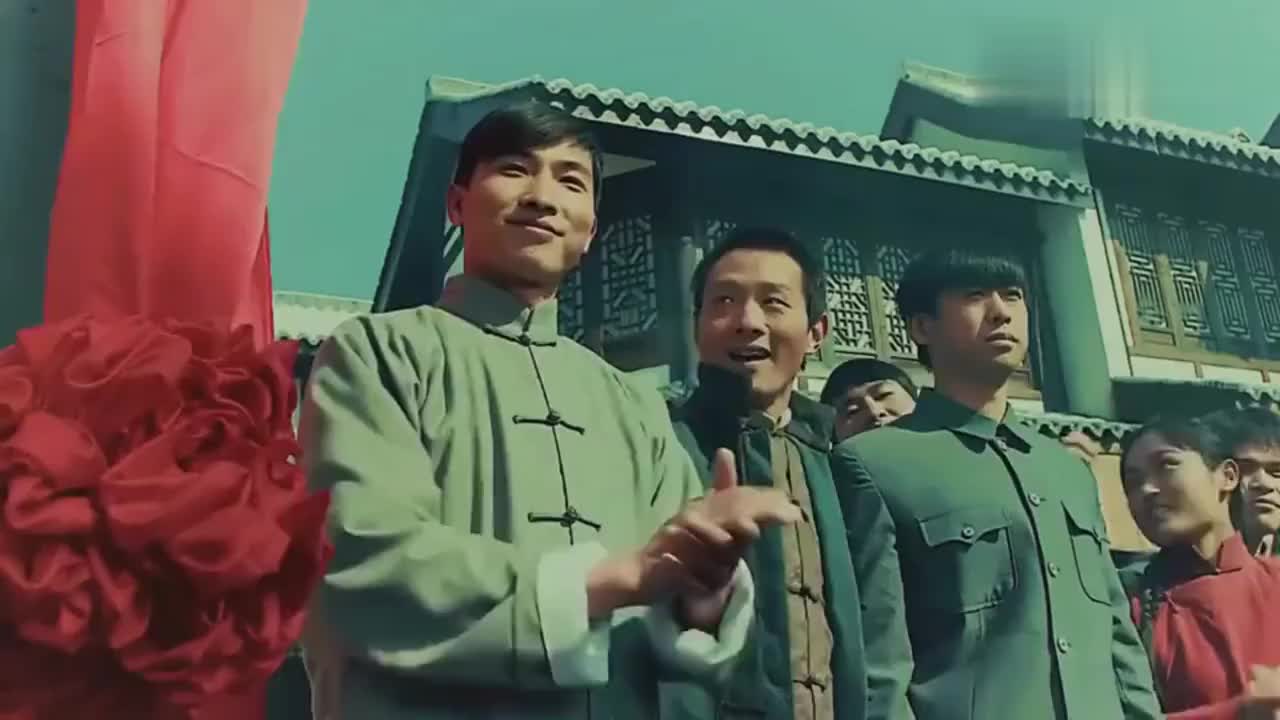 老九门霍家派去的人被打了回来这次成功的激怒了霍家和陈皮