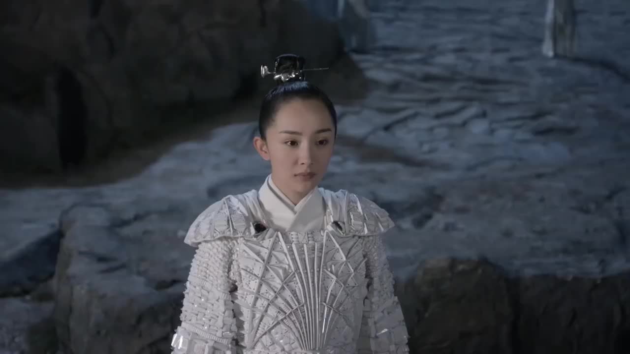 三生三世十里桃花大战在即墨渊决定将封印之术连夜传给司音