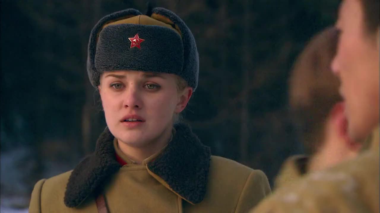 我的娜塔莎娜塔莎拿出信件跟庞天德说话