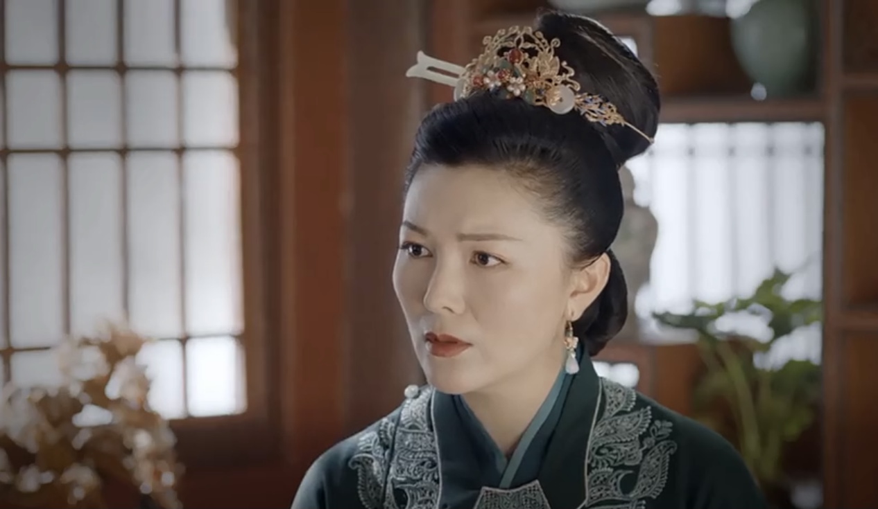 锦心似玉热度口碑兼具乔夫人闫勤突破性表演被赞喜剧人