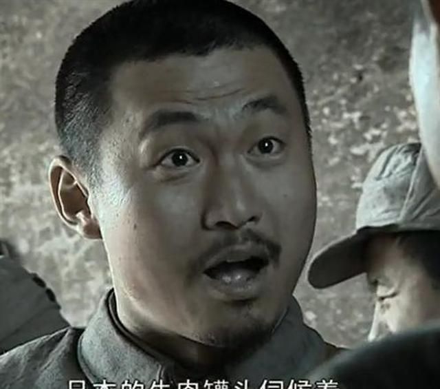 亮剑中张大彪缴获的牛肉罐头真的好吃日本士兵快拿走吧