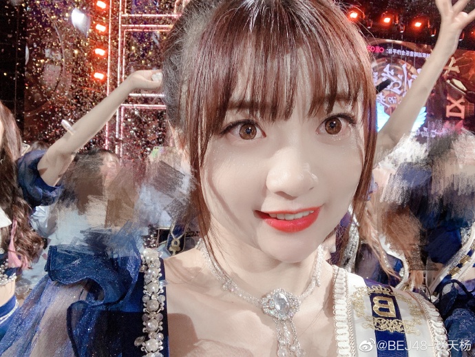 bej48-赵天杨美少女迷人写真美照欣赏啊