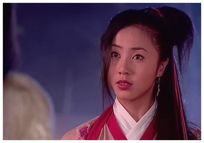 孙莉在《杨门女将》中杜金娥的造型盘点,你觉得哪一套最美呢?