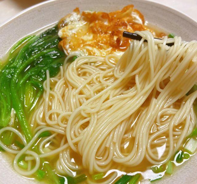 清汤面的升级版煎蛋汤面_高清图集_新浪网