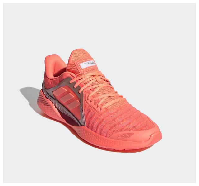 adidas阿迪达斯推出climacool系列跑鞋,双足无死角的凉感